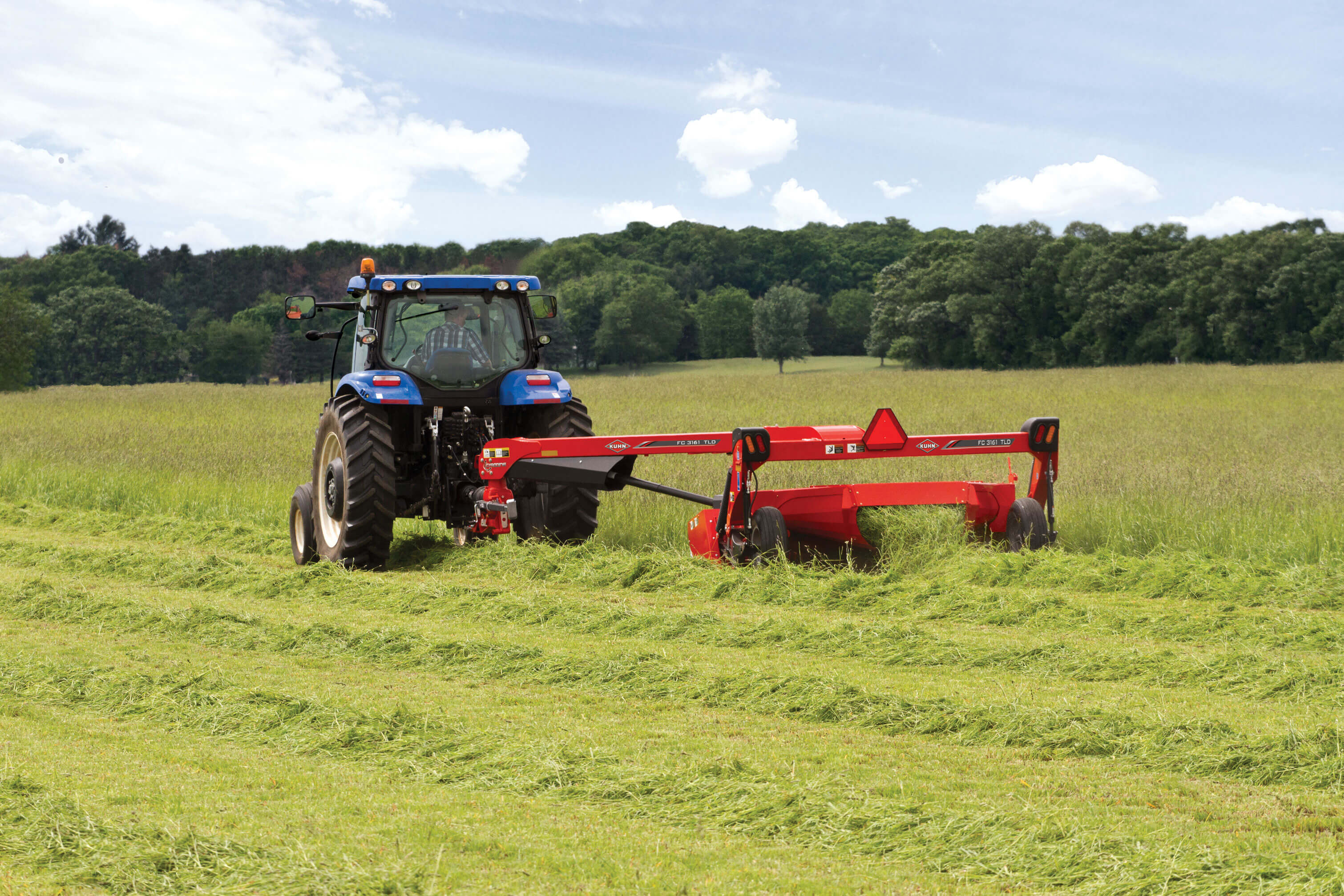 KUHNL 7.6Dモデル KUHN FC 61 TL Series Side-Pull Mower Conditioners | KUHN