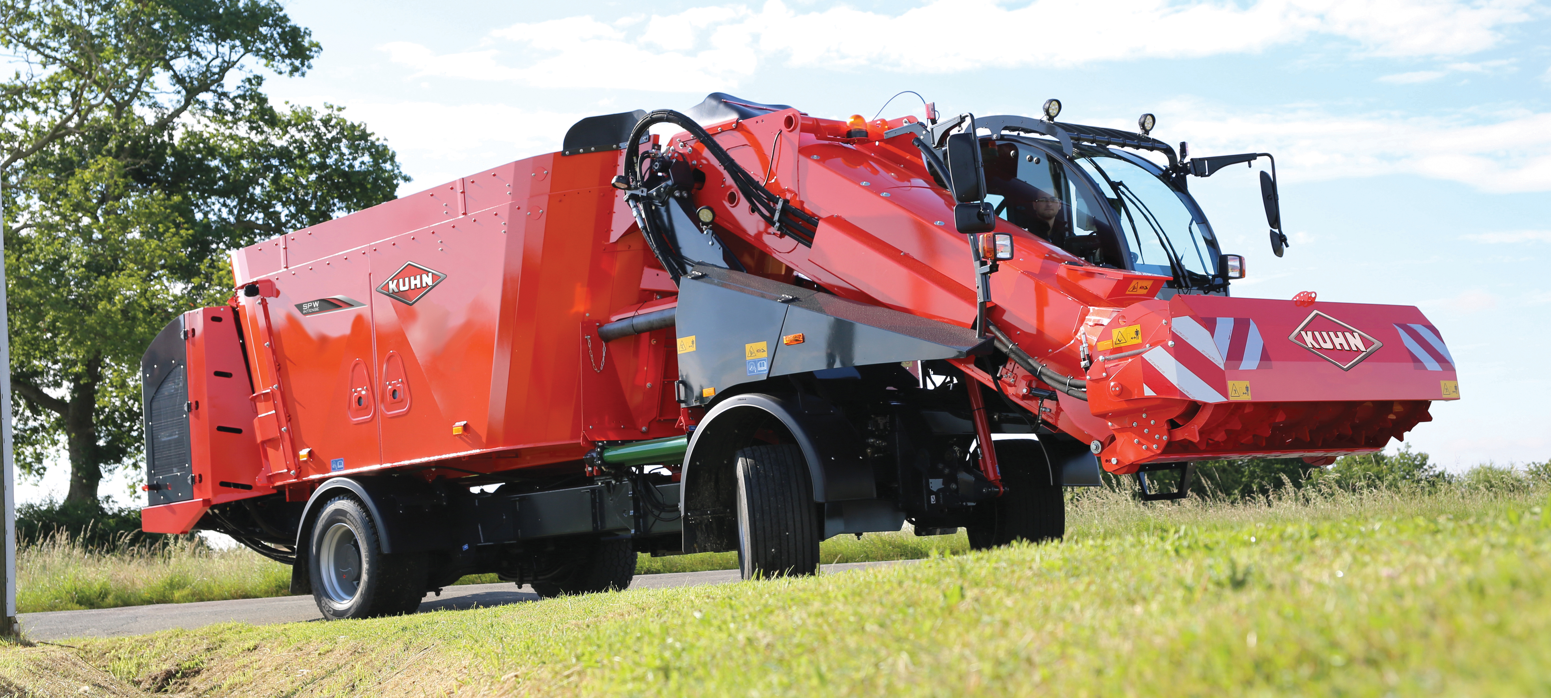 KUHN SPW SelfPropelled TMR Mixers KUHN
