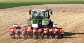 Le semoir monograine ISOBUS MAXIMA 3 en action