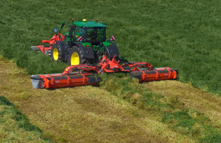 GMD9530RV_Action05.jpg