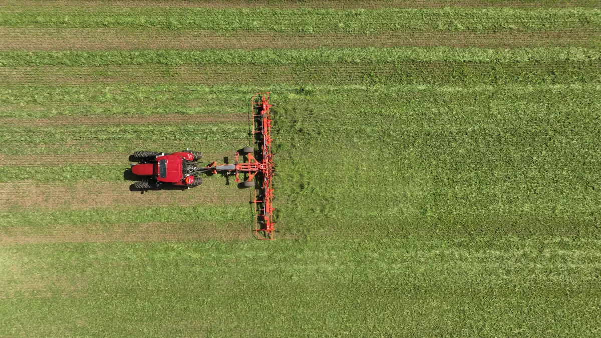 KUHN GF13003T 1/32 ジャイロテッダー GF 13003 T: 13 m of simplicity! | KUHN