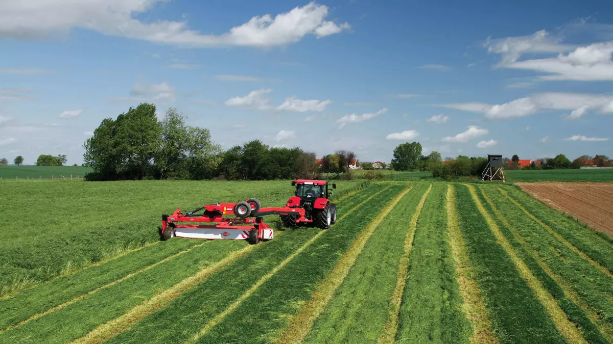 KUHN GMD 51 TC Series Trailed Disc Mowers | KUHN