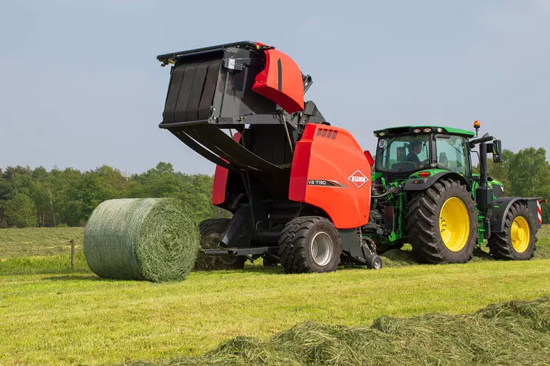 KUHN VB 7100 Series Round Balers | KUHN