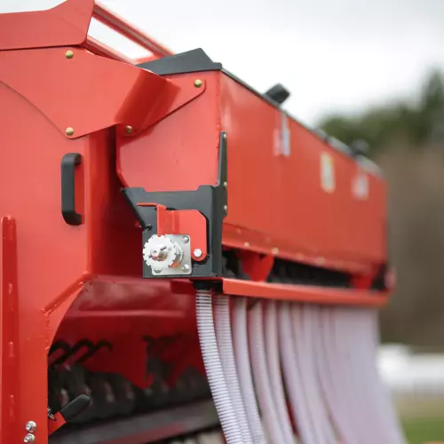 9600_Small Seed_01.jpg